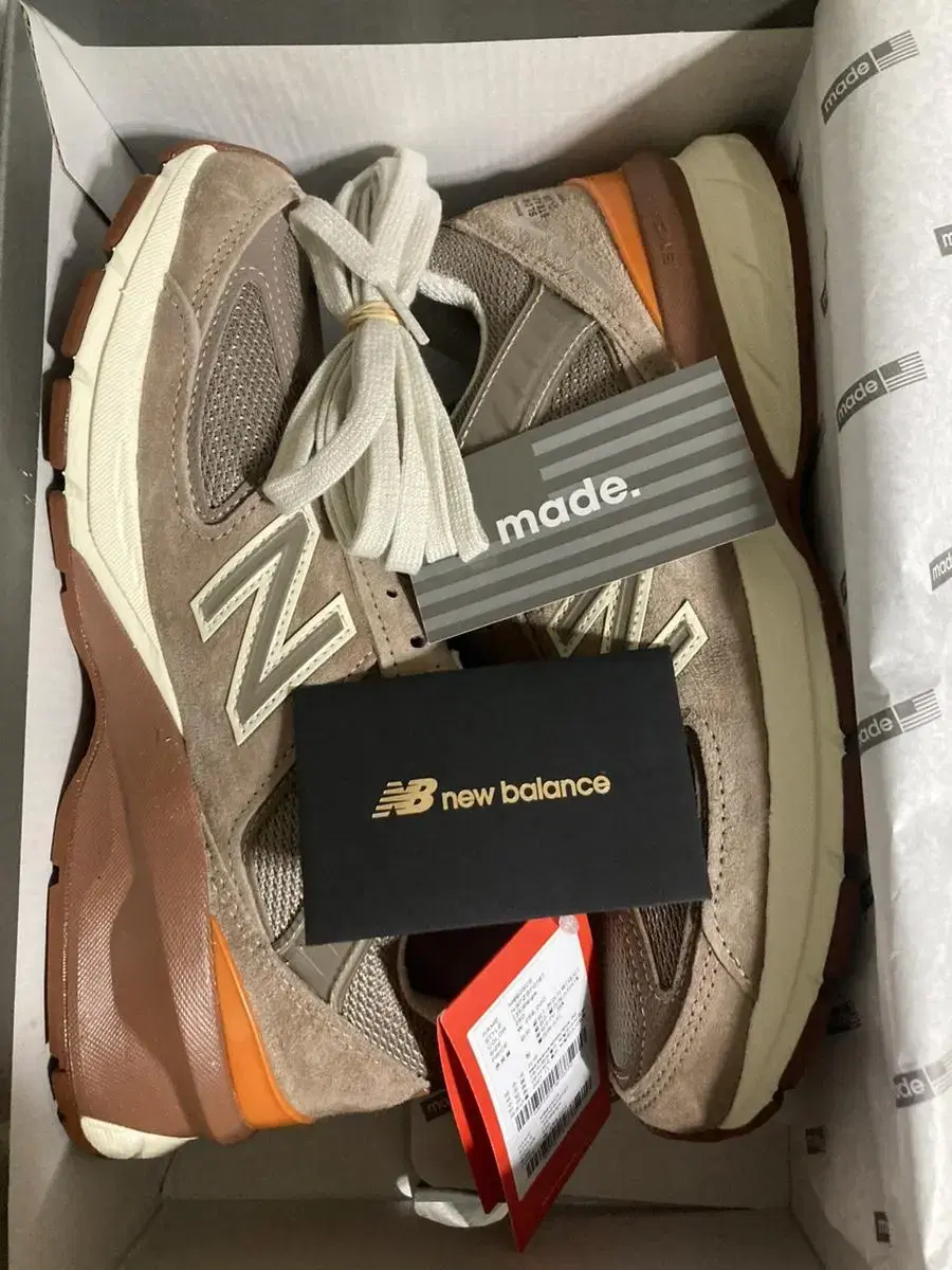 250)뉴발란스 x 슬로우스테디클럽 990V5 made in usa